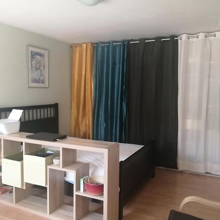 Kievaille Apartamento Plaisir Exterior foto